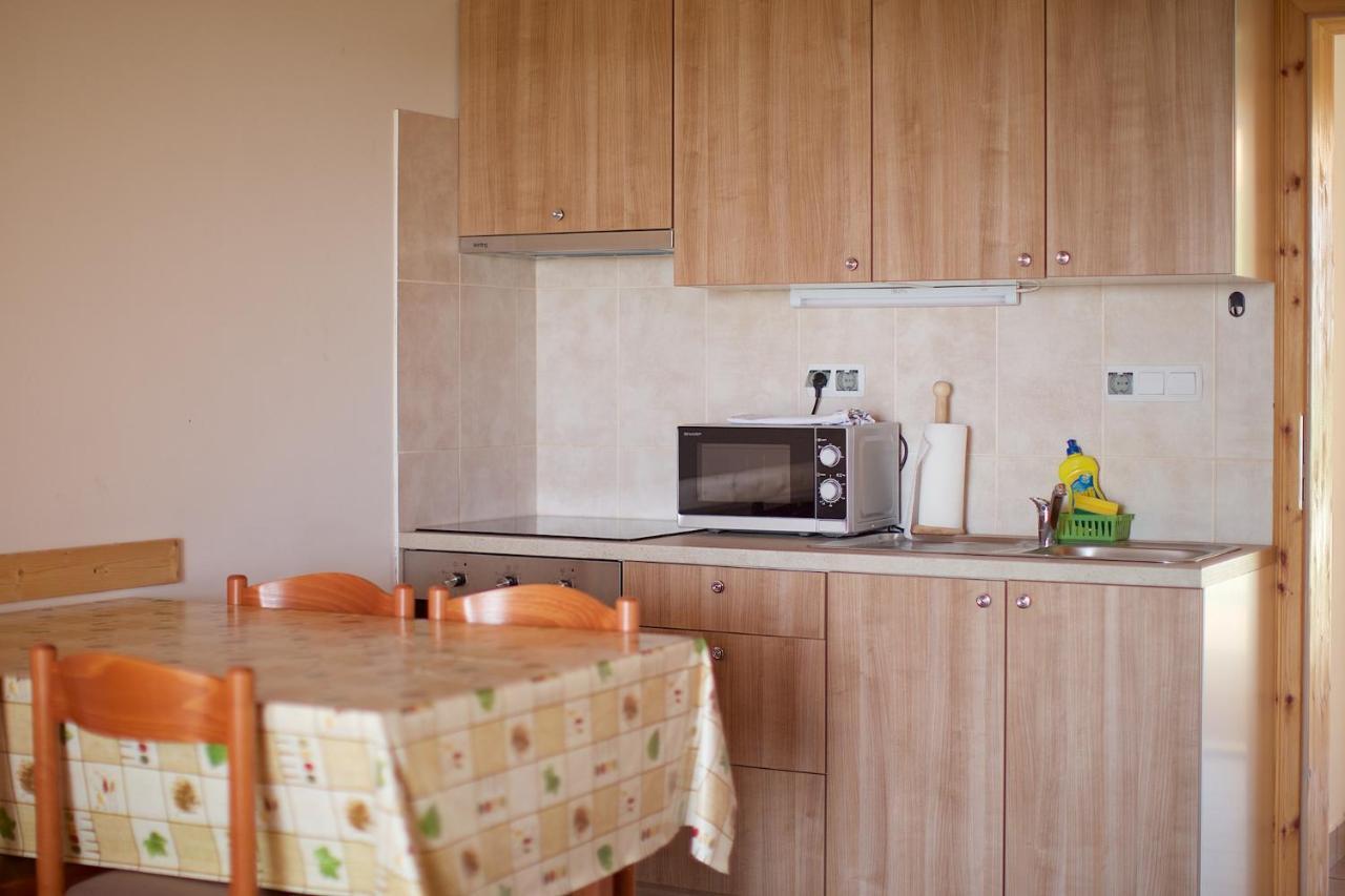 Tourist Farm Apartments Lovrec Jirsovci Exterior foto